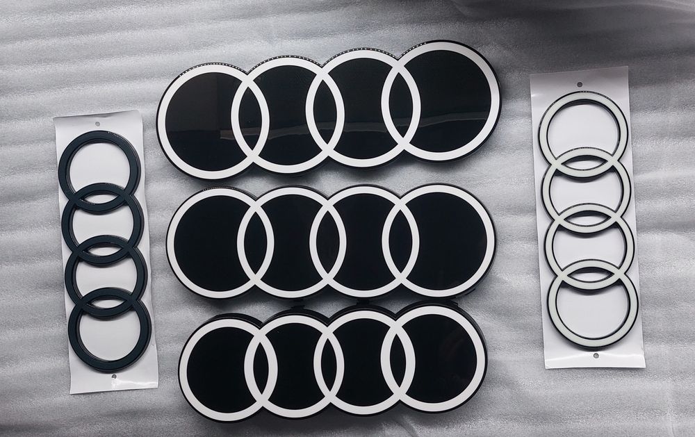 Кільця емблема значок Audi в решітку багажник нового зразка