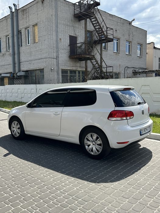 Volkswagen Golf VI 2011