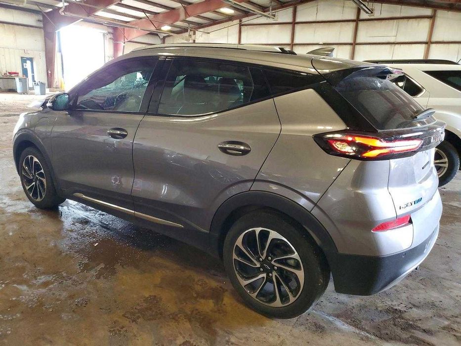 2023 Chevrolet Bolt EUV PREMIER в дорозі