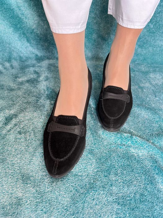 Mokasyny na obcasie VA Milano rozm.6 i 1/2