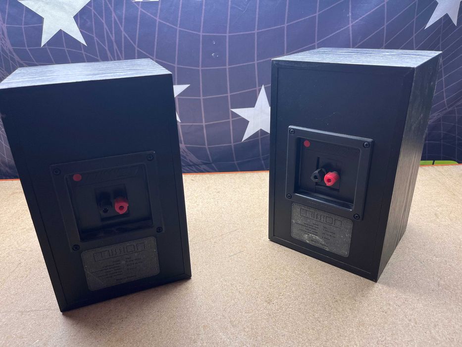 2 Colunas MISSION - 75 W por canal - 760i