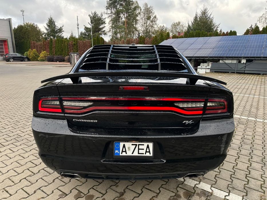 Dodge Charger 5.7 HEMI V8 380 KM 2013r Niski Przebieg