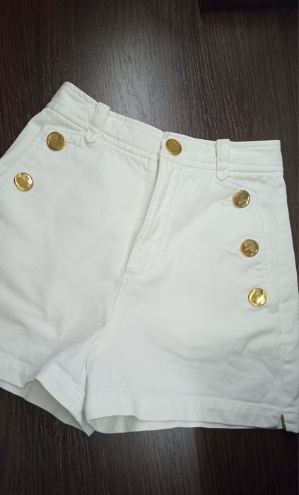 Шорти ZARA, білі короткі, котон 100%