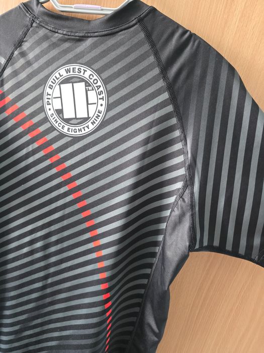 koszulka termoaktywna rashguard Pit Bull West Coast z serii Performance Pro XL