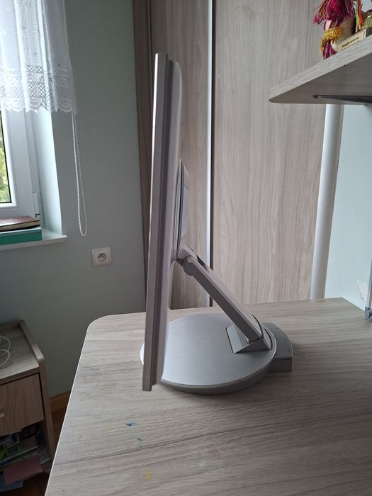 Monitor samsung SyncMaster 173PPLUs (R) rok 2006