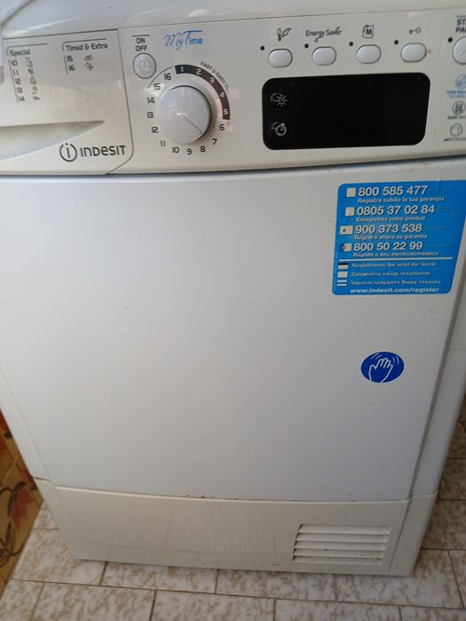 Máquina de secar mas para tirar peça ela trabalha faz um barulho