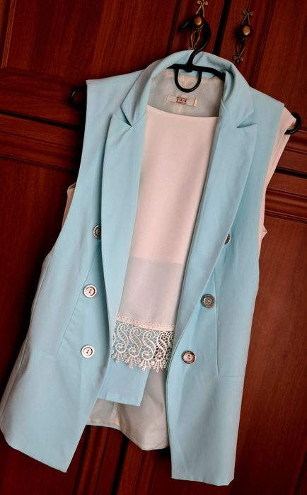 Костюм 38 розмір