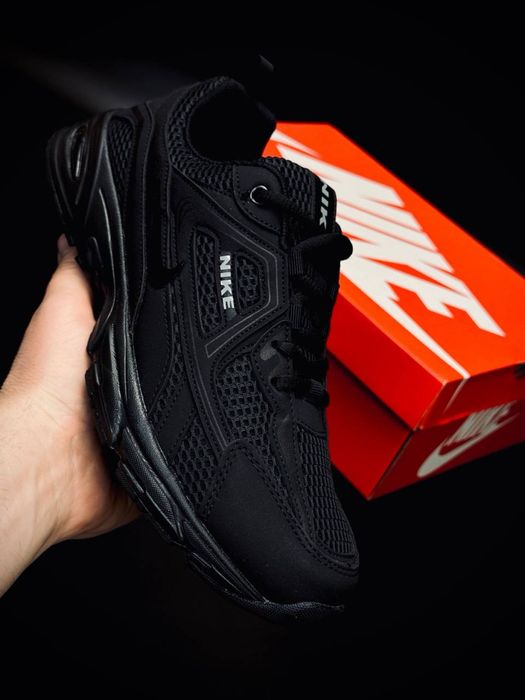Трендовые красовки Nike Initiator найк на лето очень легкие дышащие красавки для мужчин черные кожаные кросовки найк инитиатор