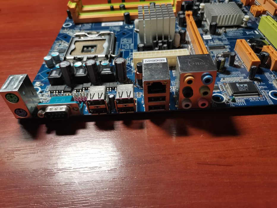 Мат. плата Biostar TP35D2-A7