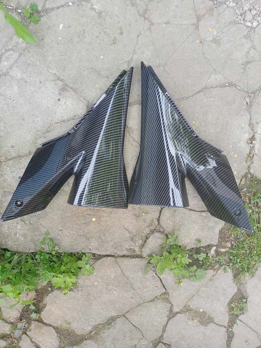 Пластик бічний Kawasaki zx10r 04-05
