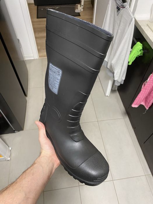 Kalosze ze stalowymi wkladkami