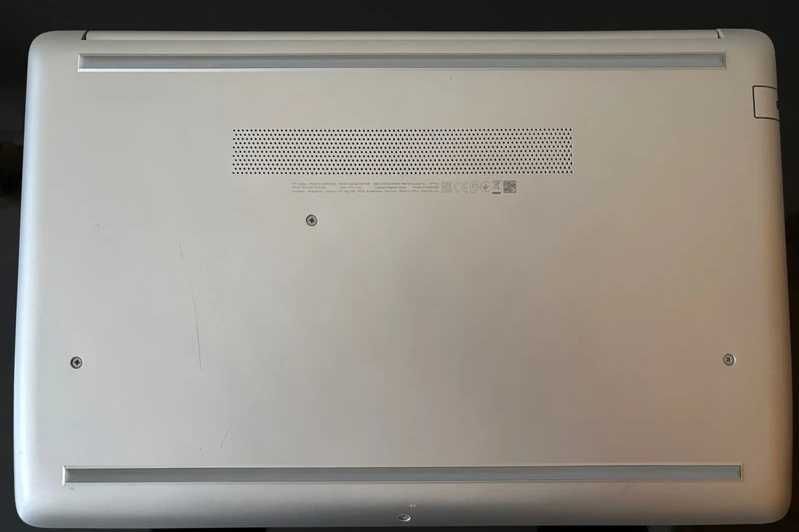 HP 15-da1xxx + Carregador