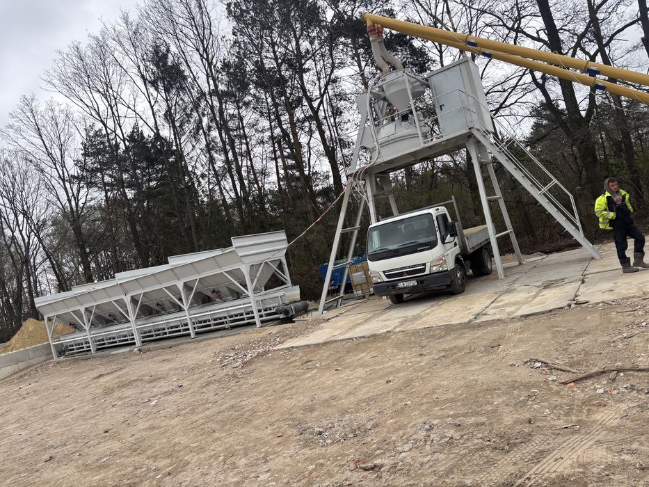 Suchy beton/kruszywo/piaski