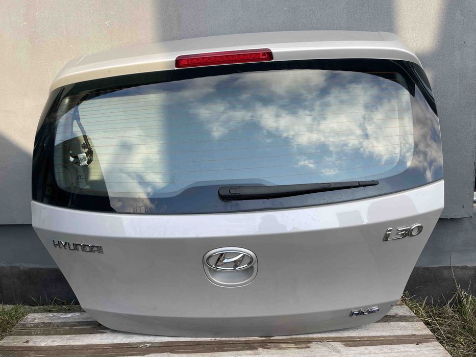 Ляда Кришка Багажника Кляпа Хундай Хюндай і30 Hyndai i30 2007-2012