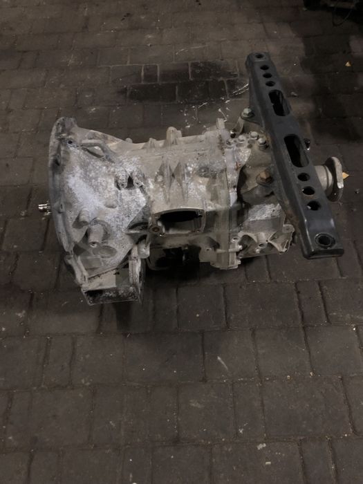 Коробка Атего G70-6 €6
