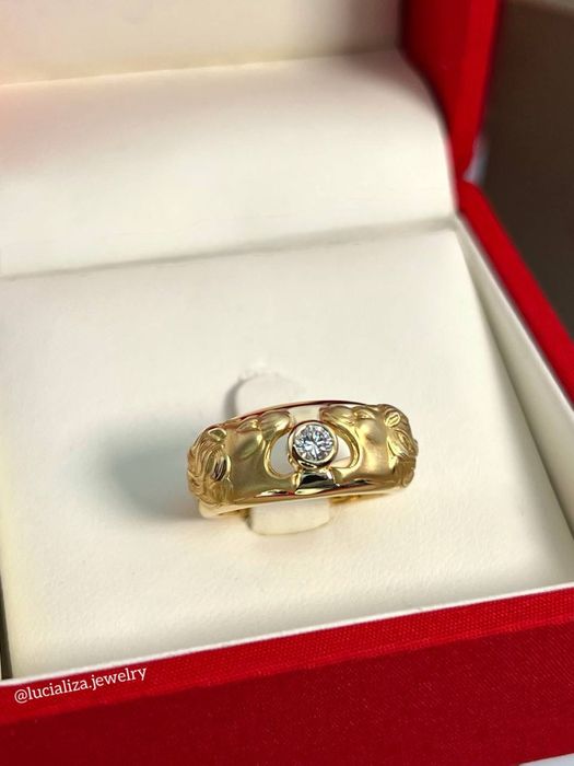 Каблучка Carrera Y Carrera Оригінал Жовте золото