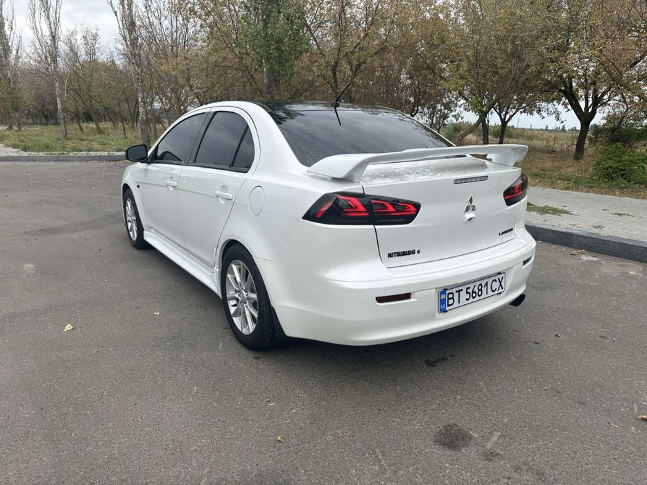 Продам Mitsubishi Lancer 2016