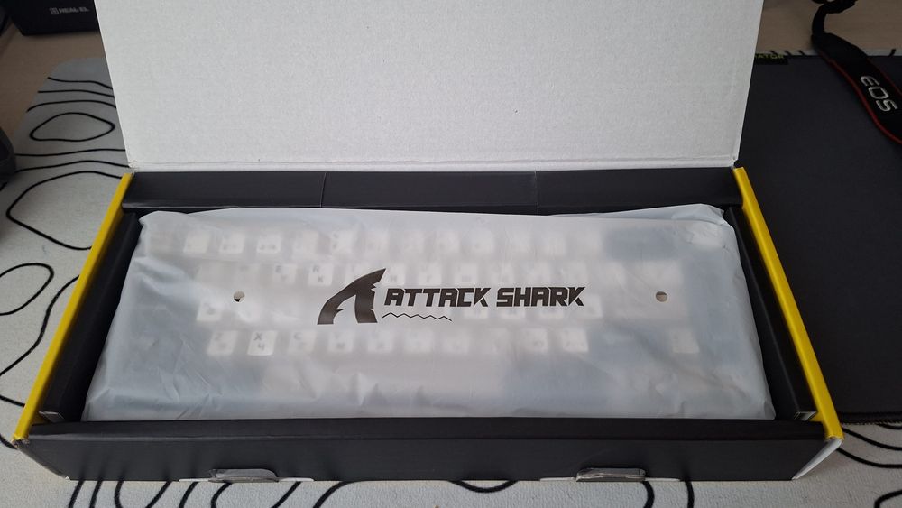 Механічна клавіатура attack shark x66 + доп кейкапи