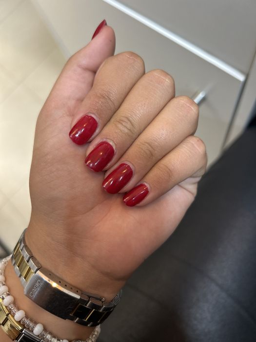 Faço unhas de gel e gelinho ao domicilio