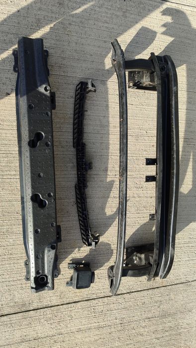 Підсилювач бампера e golf 7 е гольф 7, усилитель бампера e golf 7