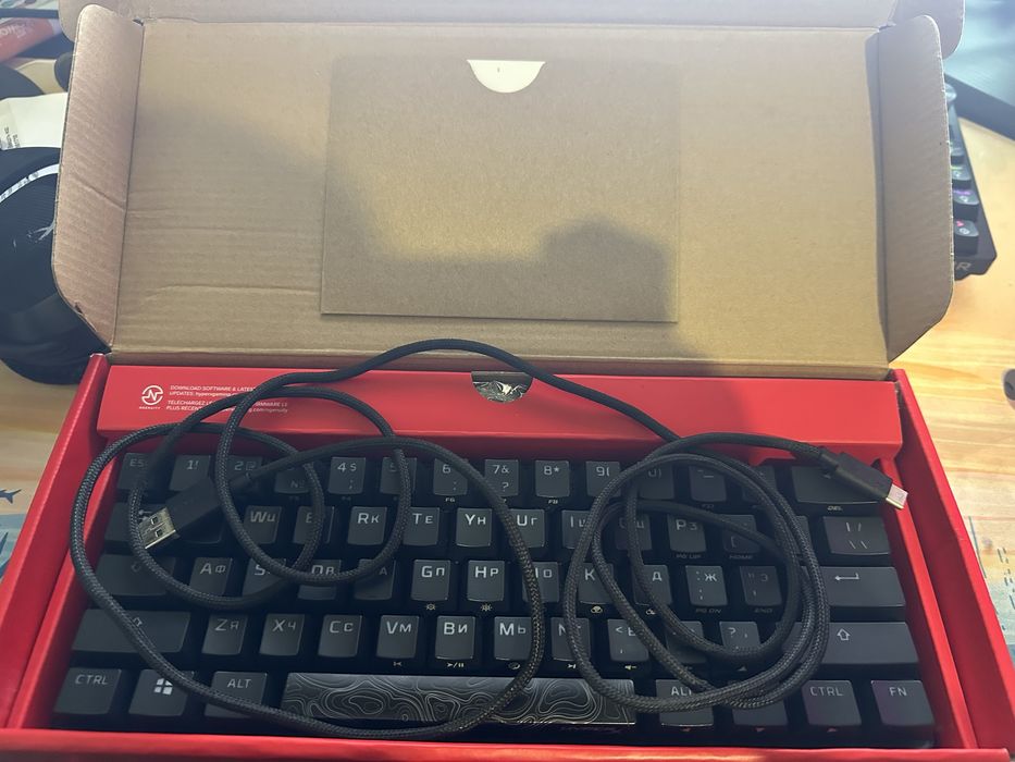 Клавиатура HyperX alloy origins 60