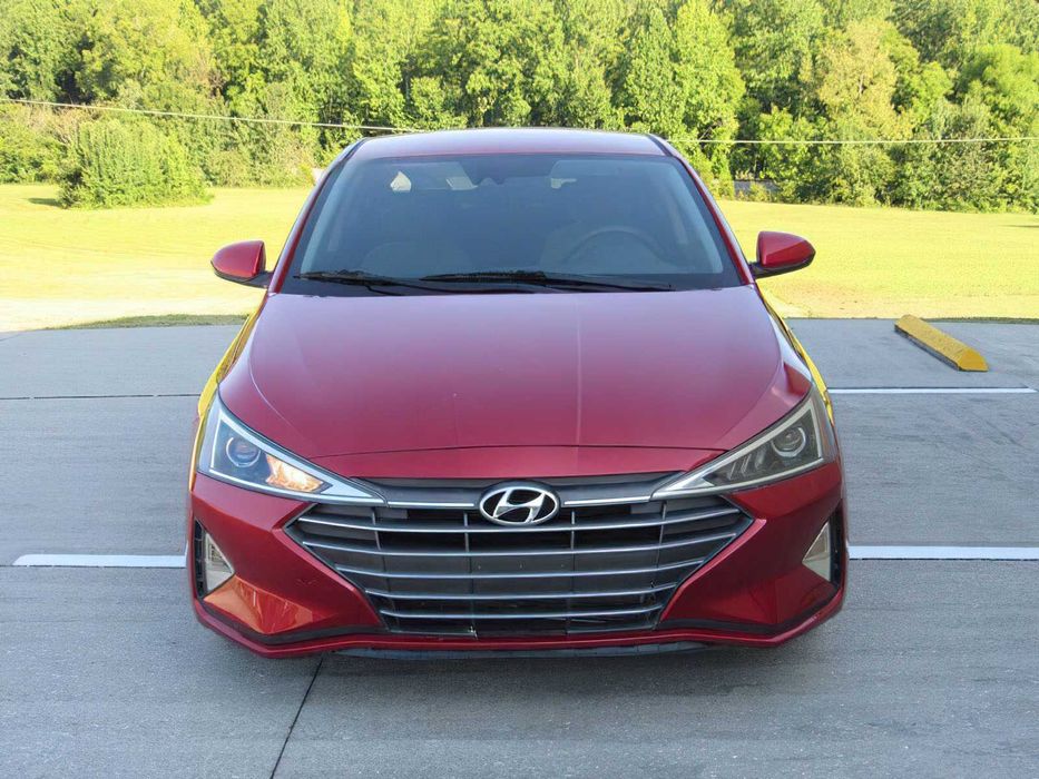 Hyundai Elantra SEL      2020