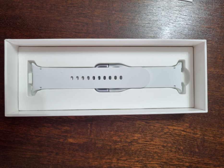 Smartwatch SAMSUNG Galaxy Watch 8 BT (40 mm - Prateado)