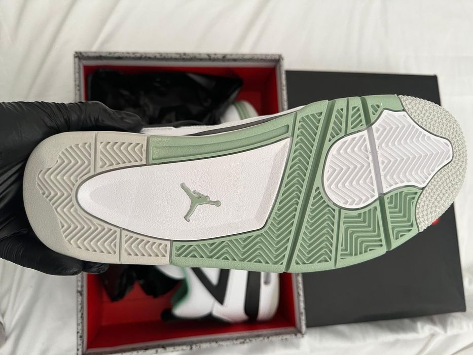 Sapatilhas Jordan 4 Seafoam 44