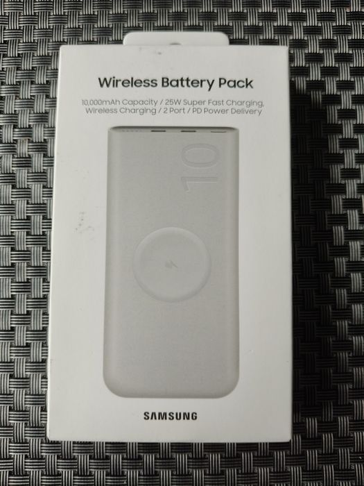Orginalny Power Bank z ładowarka indukcyjna Samsung