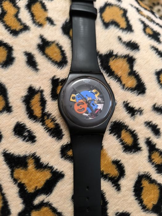 Наручные часы Swatch SUOB101