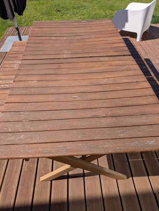 Mesa Exterior extensível com Bancos