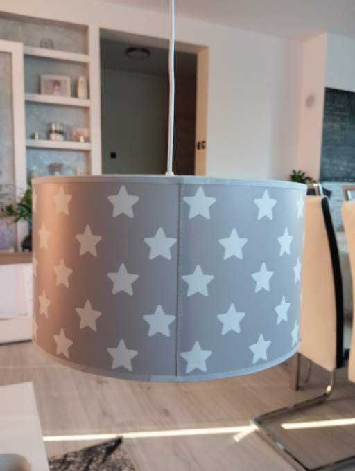 Lampa do pokoju dziecięcego