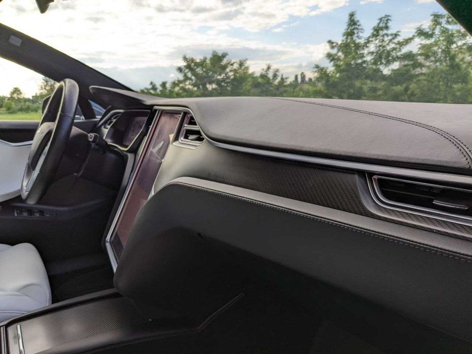Tesla Model S P100D Ludicrous