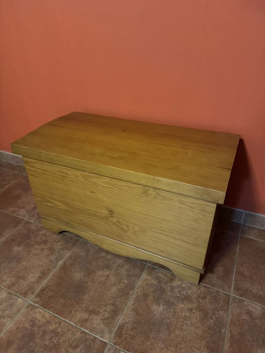 Báu para guardar roupas