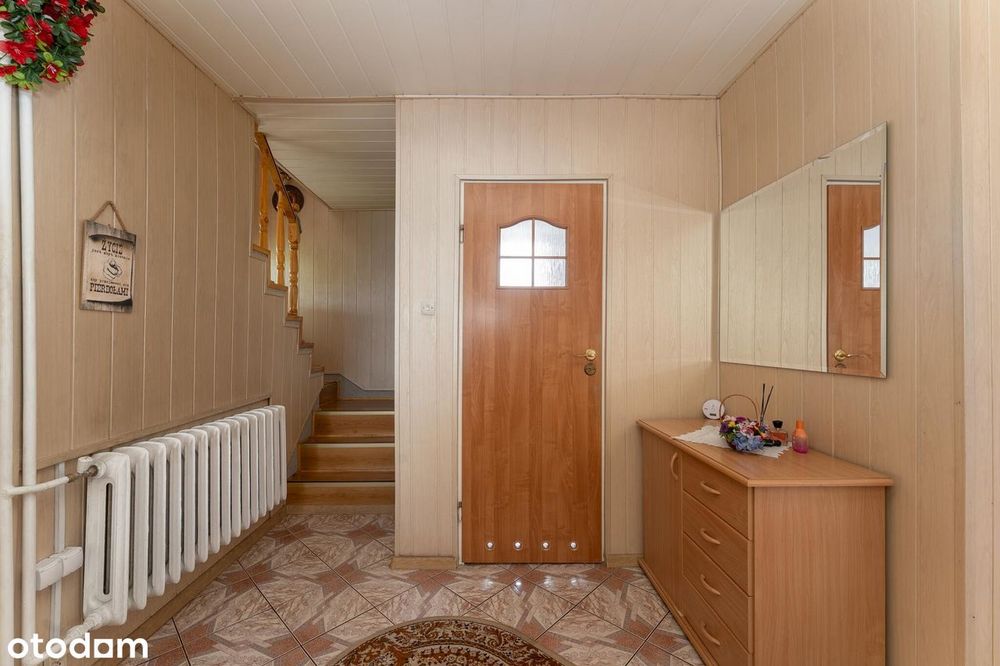 Przestronny | Schludny|7pok. 170m2 | + 76m2  Budynek Gospodarczy
