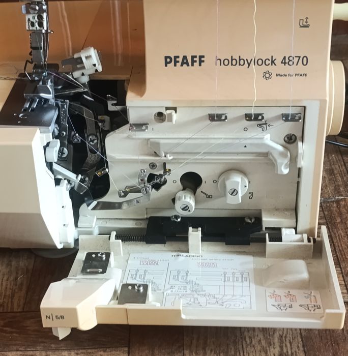 Продаю оверлок PFAFF hobbylock 4870