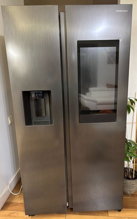 Lodówka Samsung Side by side z tabletem