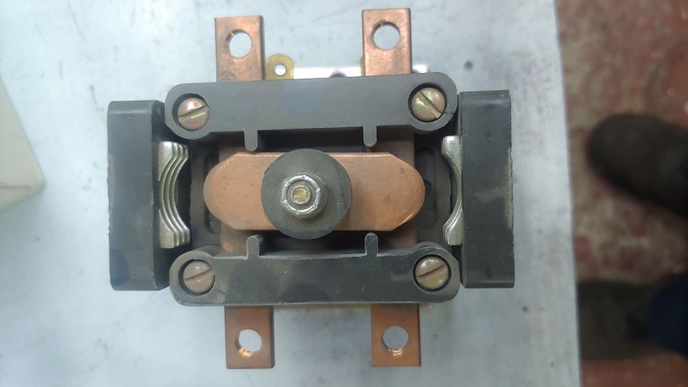 Контактор погрузчика