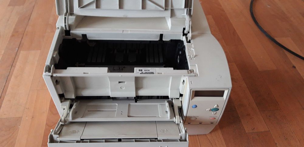 HP LaserJet 2300n