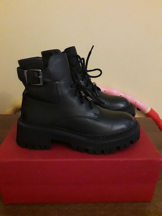 Черевики Erisses