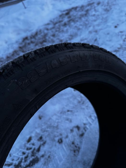 Продам зимні шини