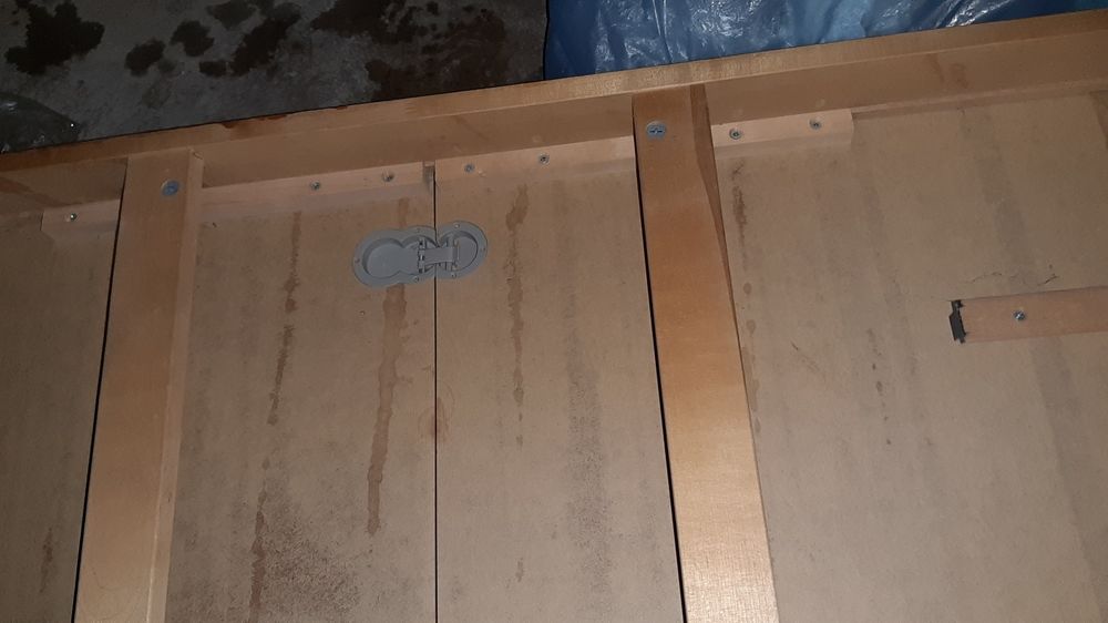 Mesa bonita e forte  8/12 pessoas