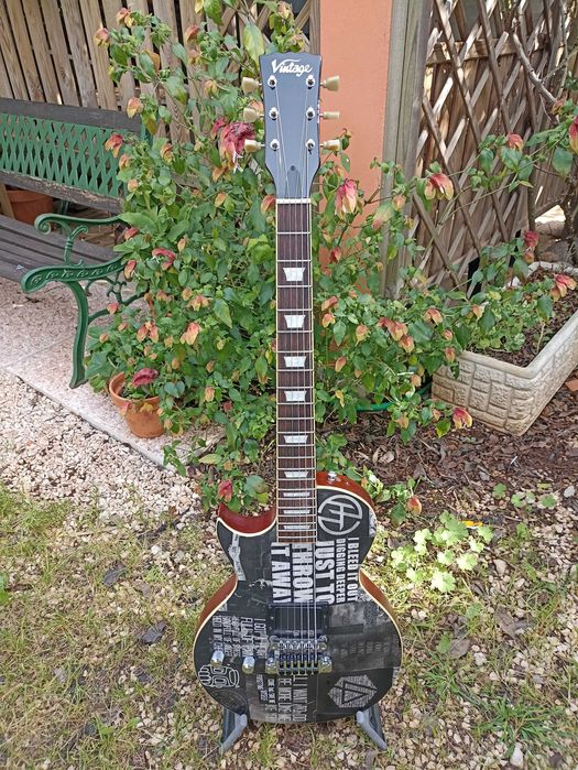 VINTAGE Custom Modified AFD100 Left Hand (Canhoto) Guitar / Guitarra