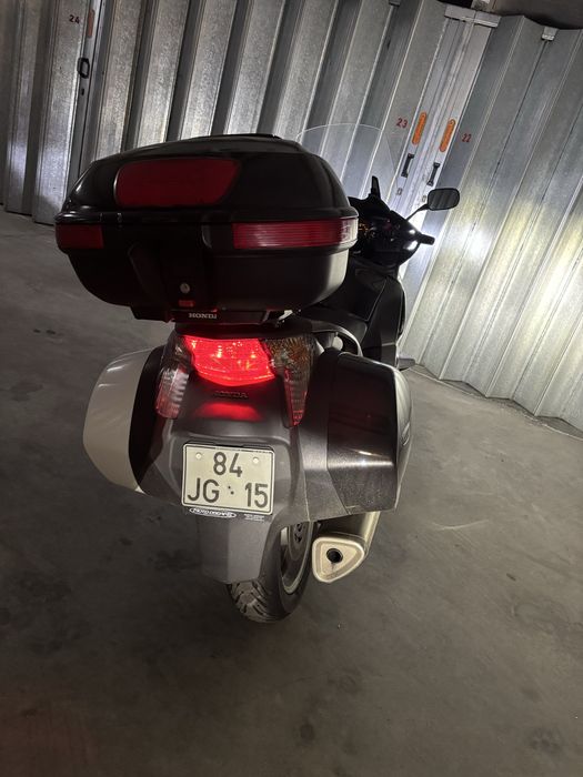 Honda Deuville NT 700 de 2010  Impecavel