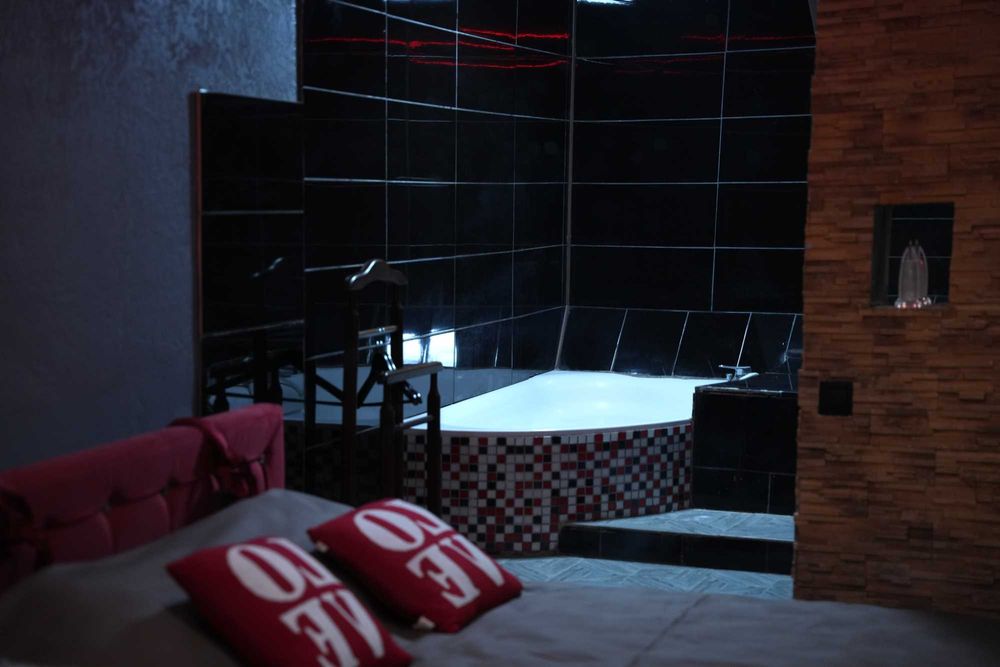 подобова, погодинна оренда номерів в готелі, фотостудія, rent, hotel