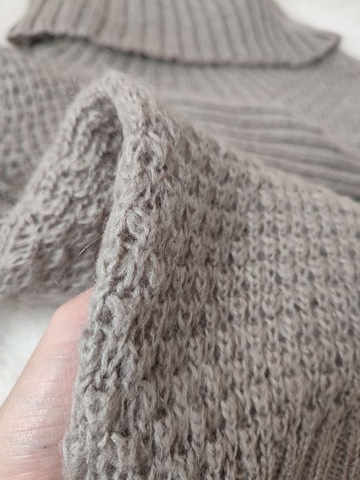 Sweter z golfem Reserved S beżowy jesienny zimowy