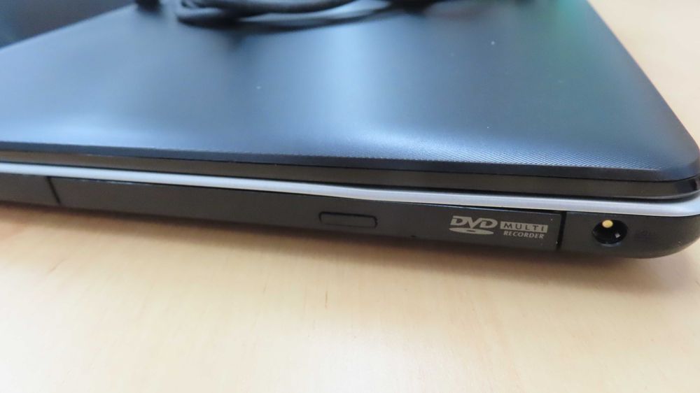 Portátil ASUS K750JN-TY004H