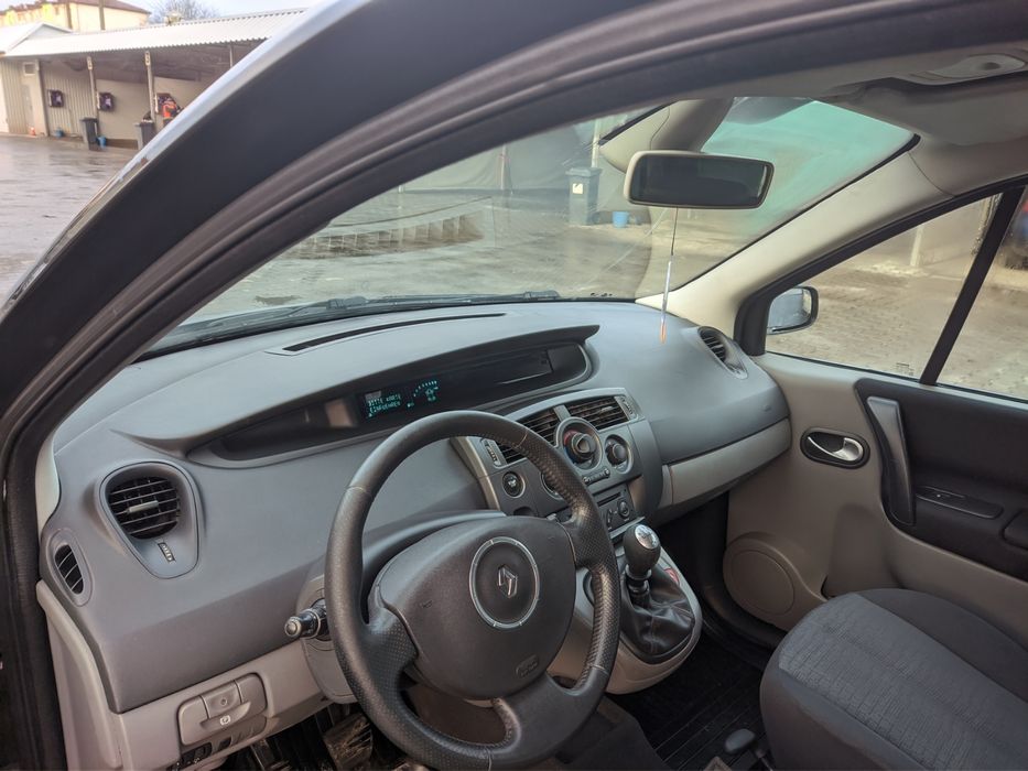 Рено Сценік 1.6  2008