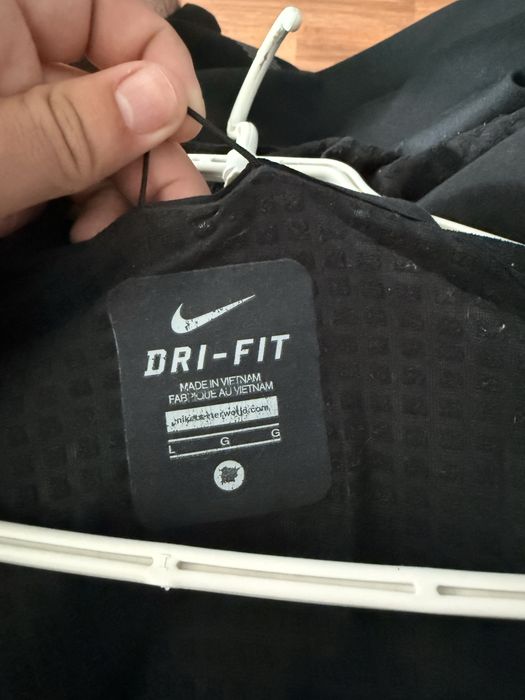 кофта вітровка nike jordan