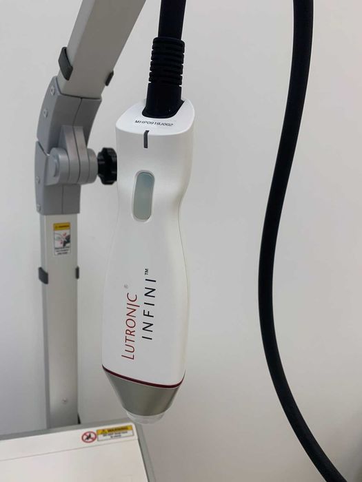 Продам мікроголковий RF  Lutronic Infini